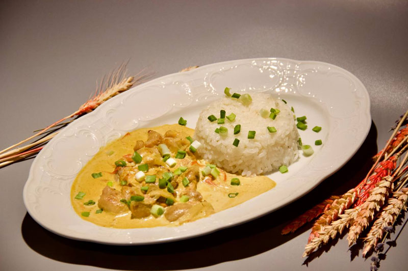 Фото Курица карри с рисом